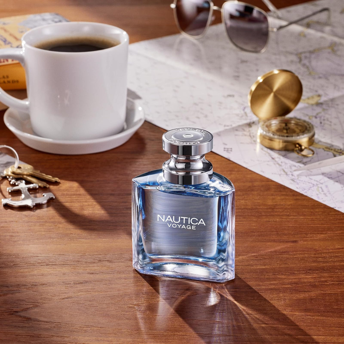 NÁUTICA, Fragancia para Hombre, Voyage Eau de Toilette, Aroma Amaderado Acuático con Manzana Verde, 200 ML