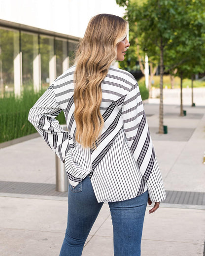 The Drop Túnica Anudada al Frente, Estampado de Rayas, por @kerrently ShirtsMujer