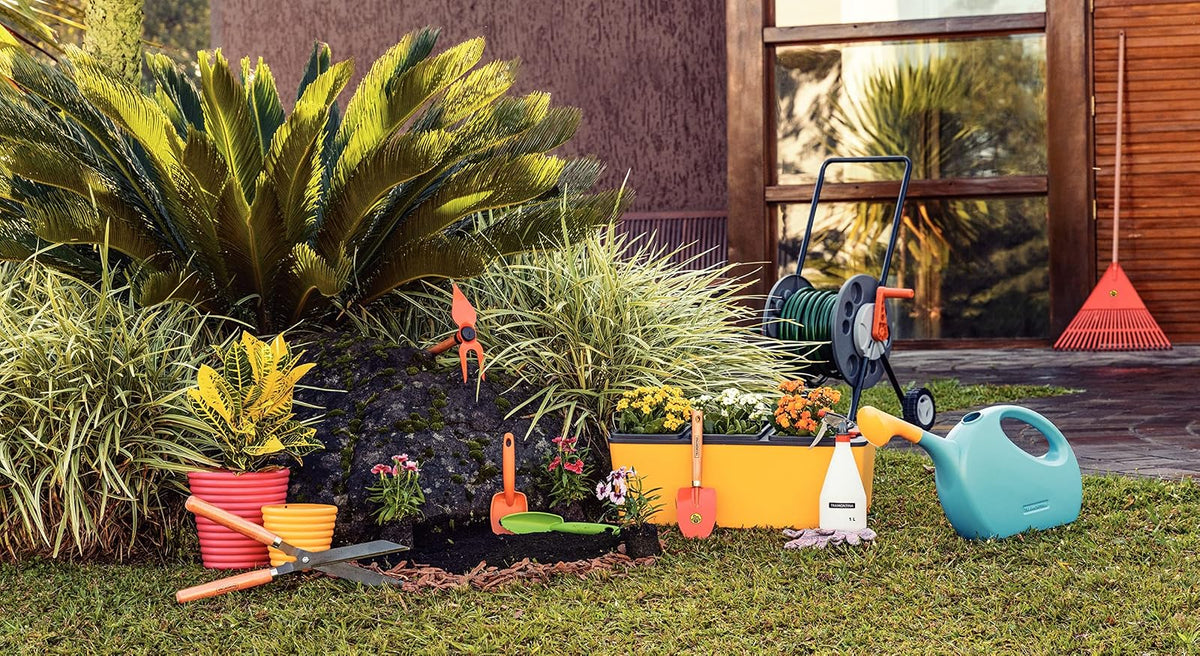 TRAMONTINA - Tijeras para Setos y Césped 12", Lámina de Acero al Carbono, Mango de Madera, Resistente, con Guarnición Metálica, Liviana y Práctica, Herramienta para Jardinería