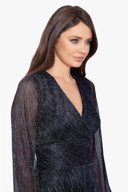 Betsy & Adam Vestido Cruzado metálico de Manga Larga con Cuello en V Vestido para ocasión Especial Mujer