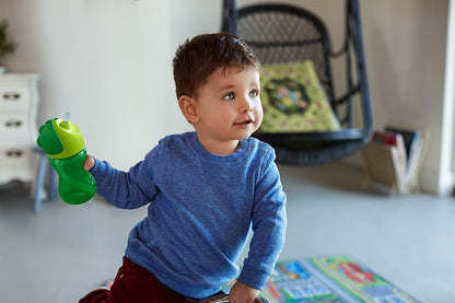 Philips Avent Vasito con Popote Flexible 10 oz Verde | Facilita la transición al vaso | Ayuda al desarrollo oral saludable | Popote flexible antigoteo | 1 pz | SCF798/01