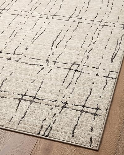 Loloi II Darby Collection DAR-06 Sand/Dk. Grey 2'-7" x 8'-0" Runner Rug