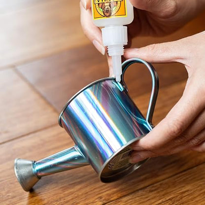 Gorilla Super Glue Gel, 20 gramos, 1 paquete | Se seca en 10-45 segundos, fórmula gruesa sin correr para superficies verticales, ideal para proyectos y reparaciones