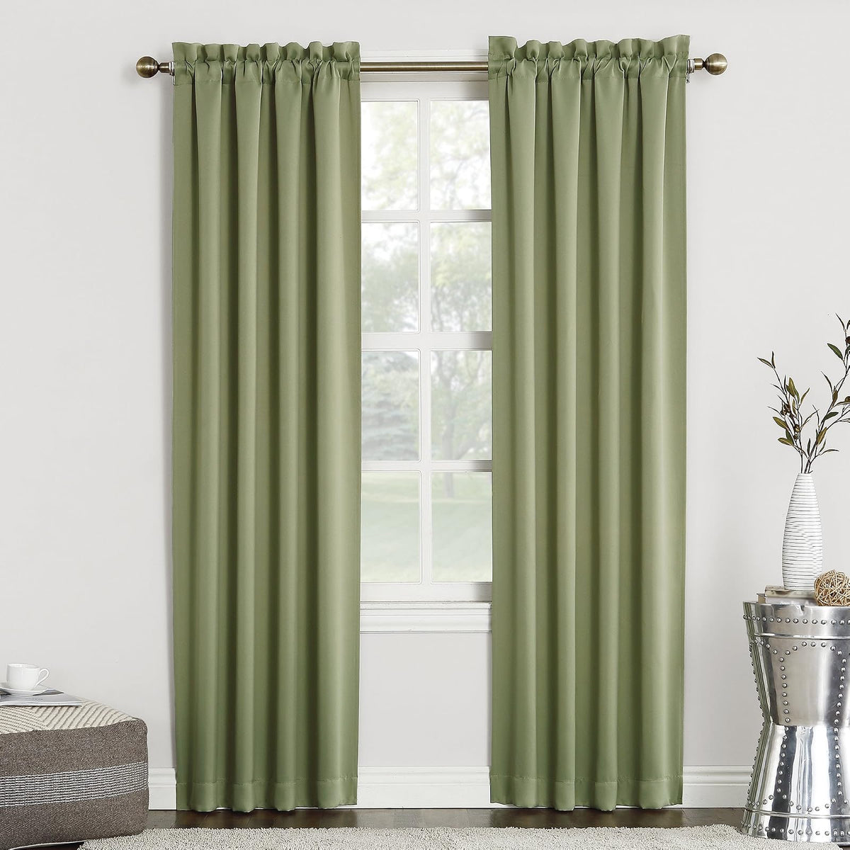 Sun Zero Andorra Panel de Cortina Transparente Flores Aplastadas Rojo - Verde salvia - 101.6An x 213.4Al cm (1 Paneles)