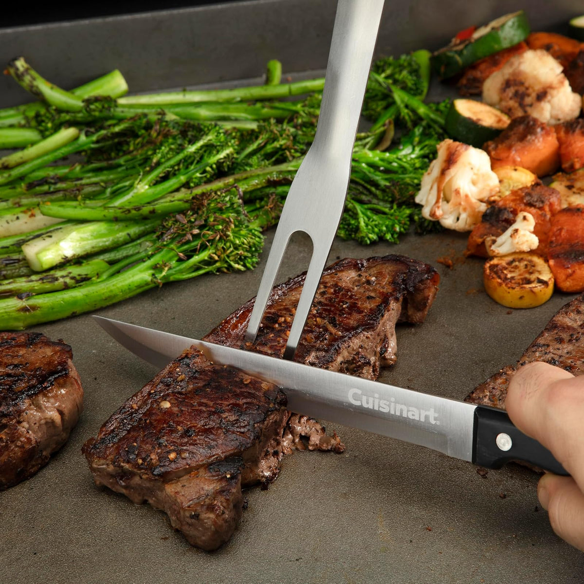 Cuisinart - Juego de Herramientas para Plancha de 24 Piezas con Bolsa de Almacenamiento, Accesorios de Plancha Plana de Acero Inoxidable con espátulas, cúpula derretidora, Prensa para Hamburguesas