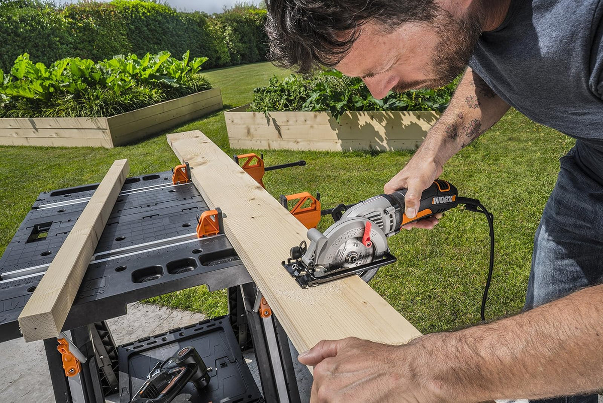 Worx WX051 Pegasus Mesa de trabajo multifunción y caballete con prensas y clavijas de sujeción