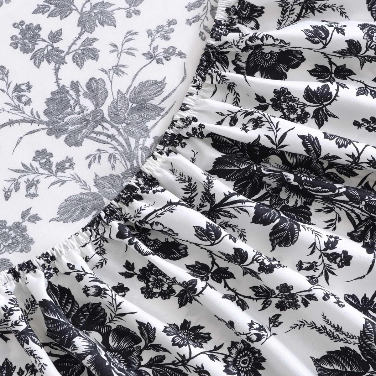 Betsey Johnson - Sábanas de Cama Queen, Suave y Ligera, Resistente a la decoloración y a Las Arrugas (Betseys Toile Black, Queen)