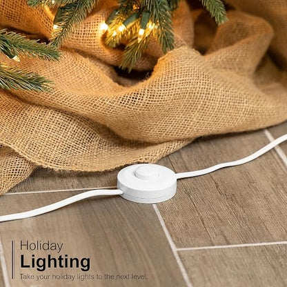 GE Cable de extensión de 3 salidas con interruptor de encendido/apagado, perfecto para lámparas, luces navideñas y festivas, 9 pies, color blanco, 42803