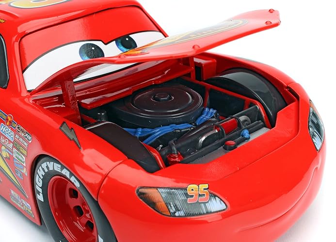 Disney Pixar Cars 3 1:24 Lightning Mcqueen Automóvil Fundido a presión con Estante para neumáticos (99751)