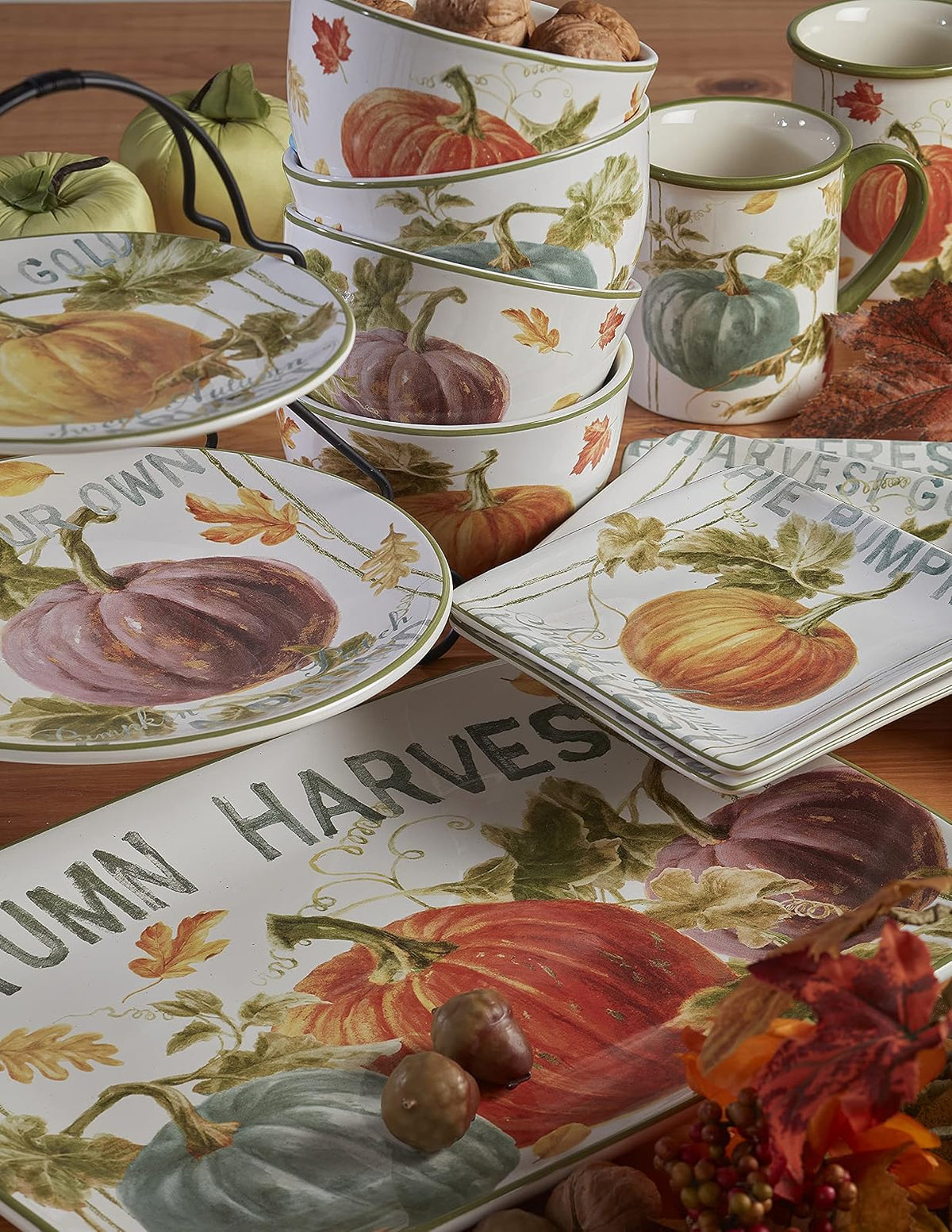 Certificados International Autumn Harvest - Platos de ensalada/postre de 9 pulgadas, multicolor, mediano, juego de 4