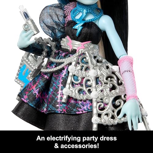 Monster High Cumpleaños Draculaura 1600 Muñeca Frankie Stein con Accesorios para Niñas De 4 Años En Adelante