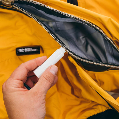 Gear Aid 91120 Cera Lubricante para Cierres de Tiendas, Trajes Secos y Hieleras, Incluye 2 Barras