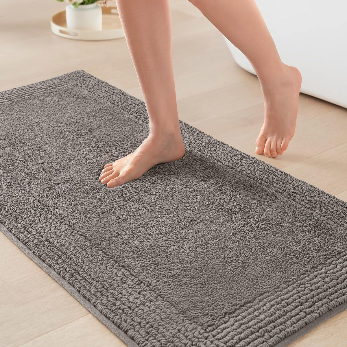Madison Park Splendor Alfombra de baño reversible 100% algodón, 3000 g/m², lujosa alfombra de baño de felpa de pelo medio, absorbente, de secado rápido, decoración de cuarto de ducha, 24 x 44 pulgadas