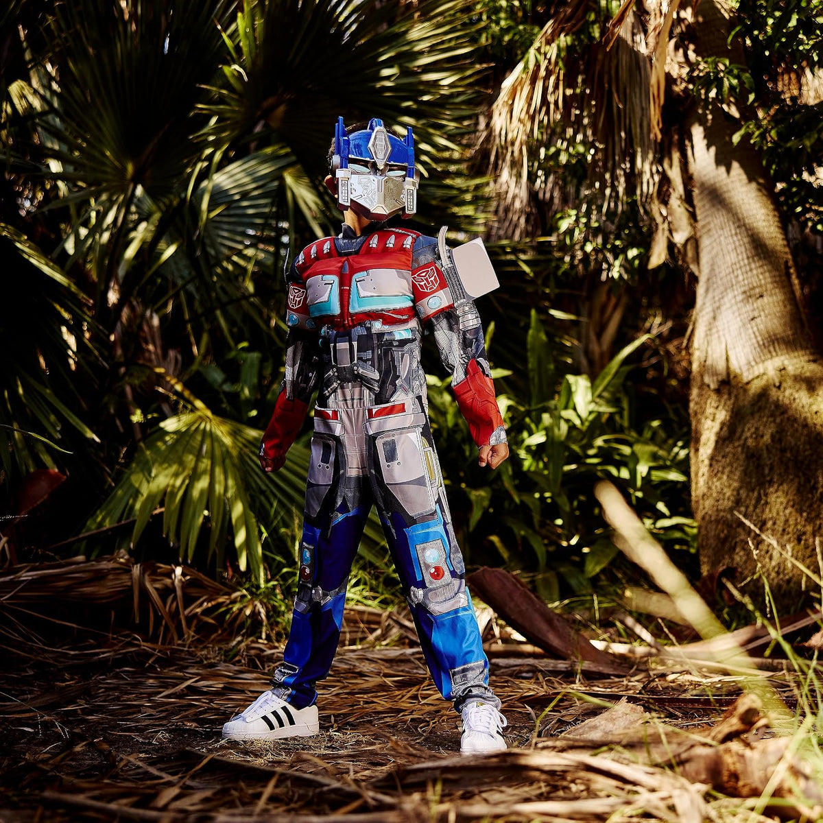 Disfraz de Optimus Prime Muscle Disfraz oficial de Transformers Rise of the Beasts, talla M (7-8)