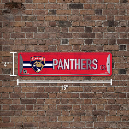Rico Industries NHL Colorado Avalanche - Letrero de metal para decoración del hogar (4 x 15 pulgadas), ideal para el hogar, oficina, recámara y cueva de hombre, hecho en plata