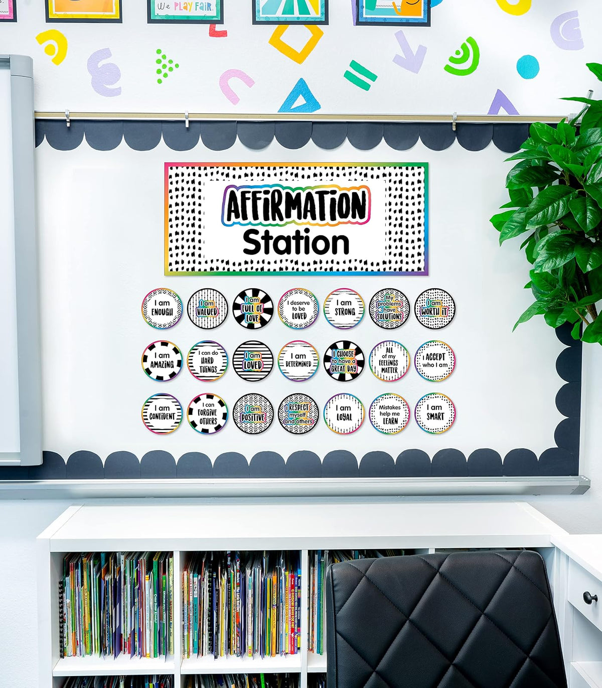 Carson Dellosa - Juego de 32 Tablas de anuncios de mentalidad de Crecimiento, póster Motivacional con Tarjetas de afirmación, Suministros de Esquina para la Escuela en el hogar y el Aula y decoración