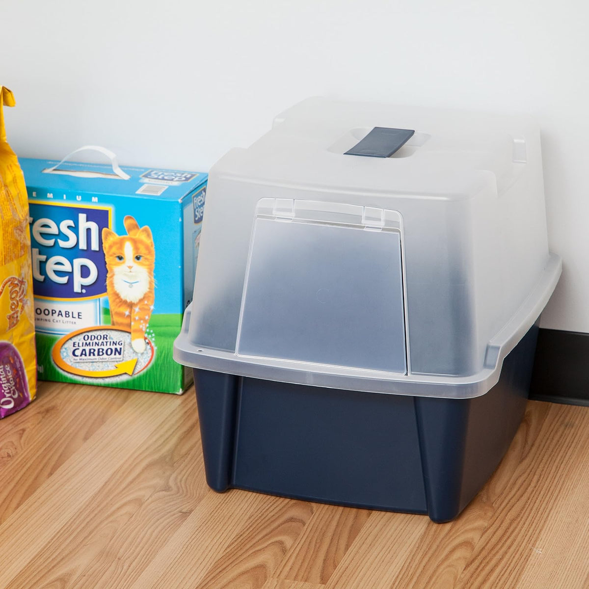 IRIS USA Arenero Cubierto para Gato con Puerta Frontal y Pala, Azul | Reduce la dispersión de arena, puerta frontal para privacidad, incluye pala, resistente a manchas, limpieza sencilla