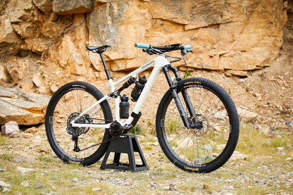 Continental Dubnital - Neumático para bicicleta de montaña sin cámara - Rápido y agarre en terrenos duros - E25 Ebike clasificado -