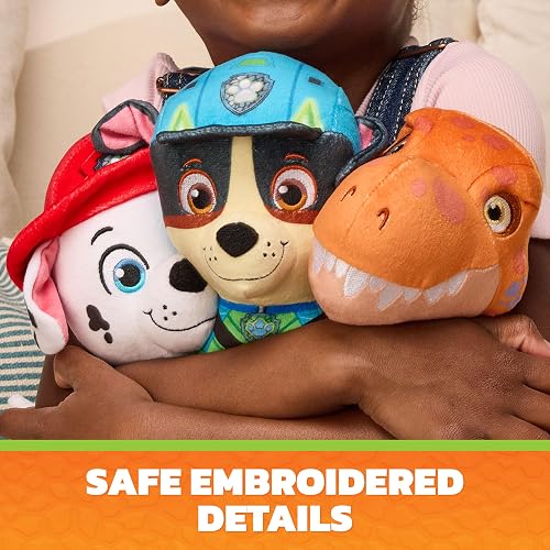 Paw Patrol: The Dino Movie, Peluche de Chase, Peluche de la Popular película, Juguetes para preescolares, Producto Promocional de la película, Juguetes para niños y niñas, a Partir de 3 años, 20,3 cm