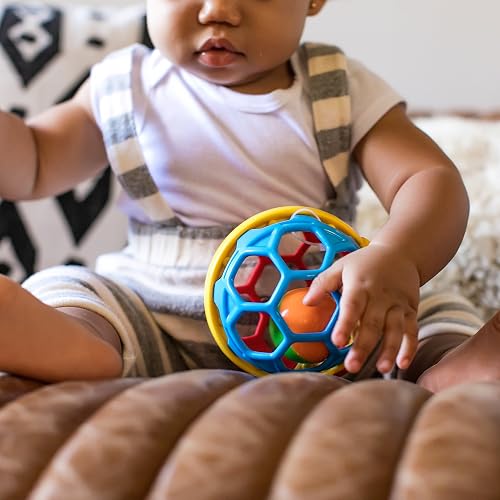 Baby Einstein Bendy Ball - Pelota de Oruga con sonaja para bebé, Flexible, de fácil Agarre, Unisex, a Partir de 3 Meses