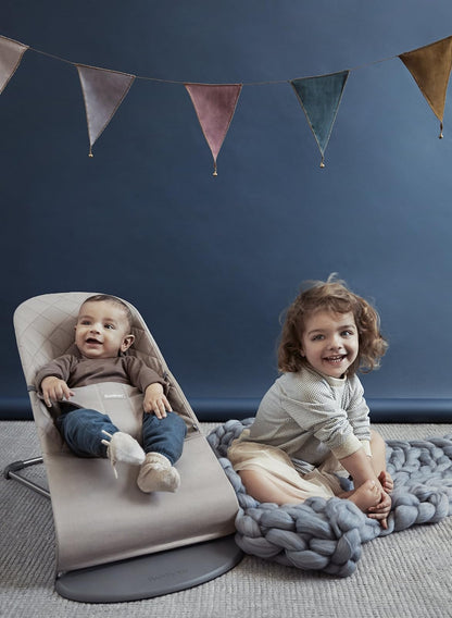 BabyBjörn - Asiento de tela para gorila, gris arena, algodón, gris arena, 1 unidad (paquete de 1)