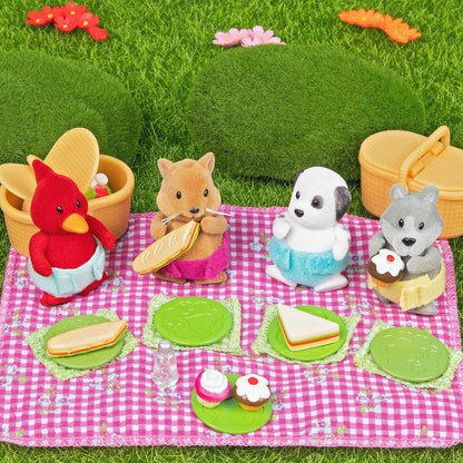 Li’l Woodzeez, Set de Picnic con osita y Cesta de Picnic, Picnic Playset | Set de 29 con osita, vestido, cesta, manta, platos, vasos, jarra y comida de juguete, Picnic Playset, 3 años y +
