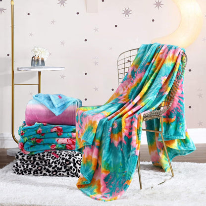 Betsey Johnson - Manta Suave de Felpa Grande para Cama y sofá | Sensación ultrasuave, calidez acogedora, diseño de gran tamaño, comodidad ligera, lavable a máquina
