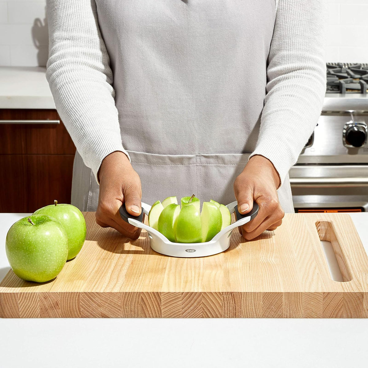 OXO 32681 Cortador de Manzanas, 20 cm