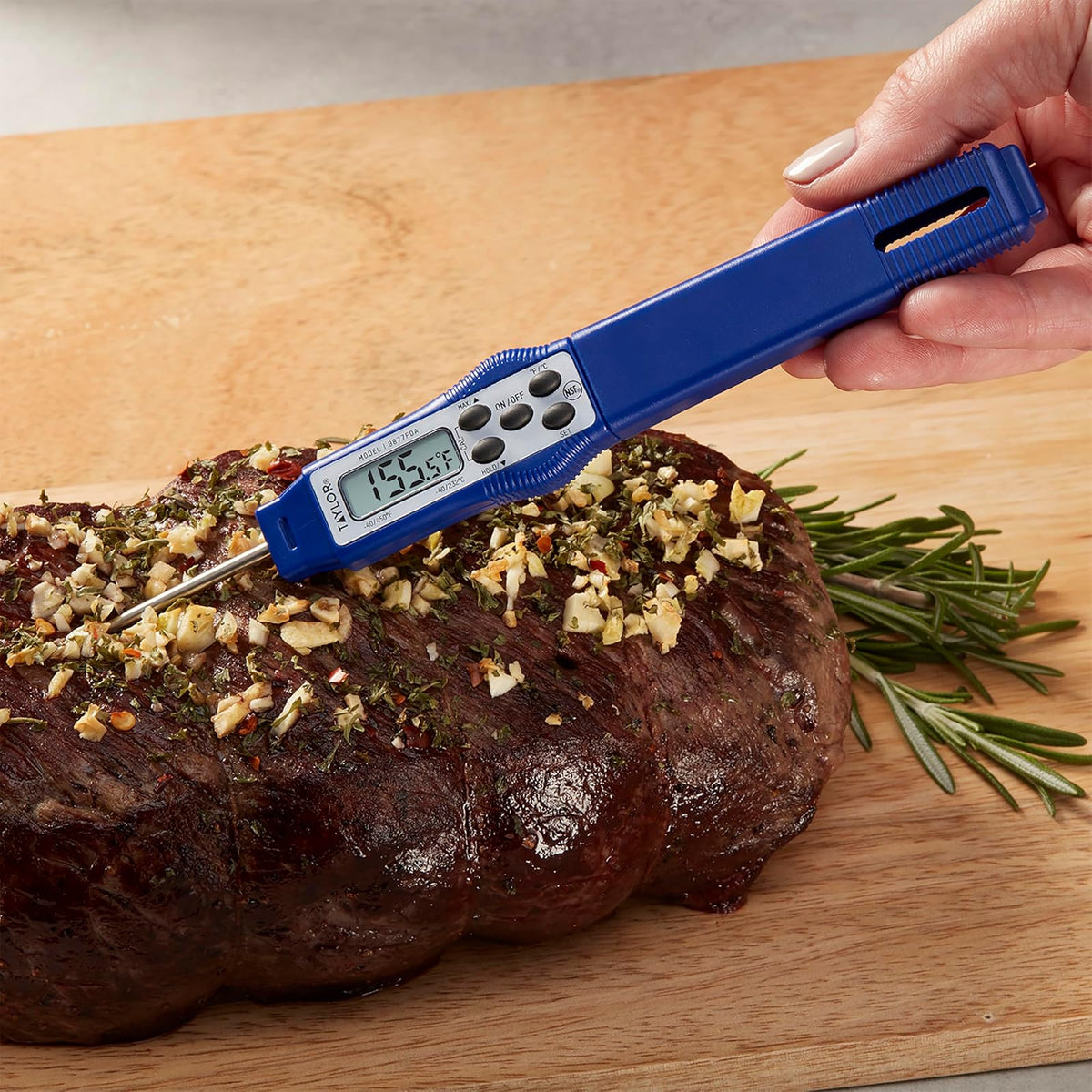 Taylor 9877FDA Termómetro digital compacto impermeable para alimentos, longitud del tallo de 2.81 pulgadas con sonda de 1.5 mm recomendada por la FDA, certificado NSF, azul