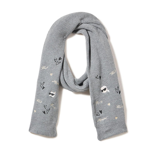 KARL LAGERFELD Embroidered Karl Hearts Winder Scarf Bufanda de moda Mujer