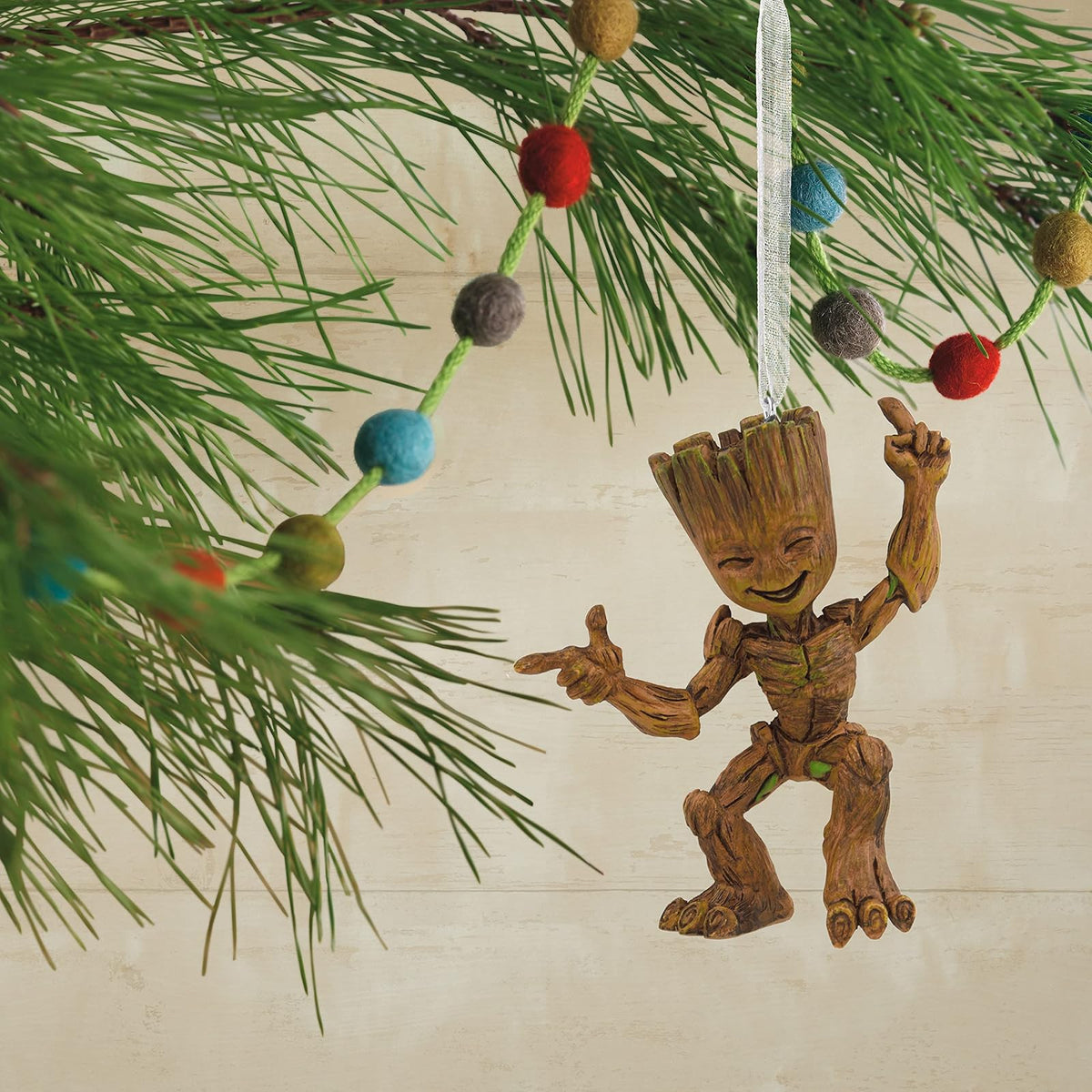 Hallmark - Adorno navideño de Marvel Guardians of The Galaxy Groot