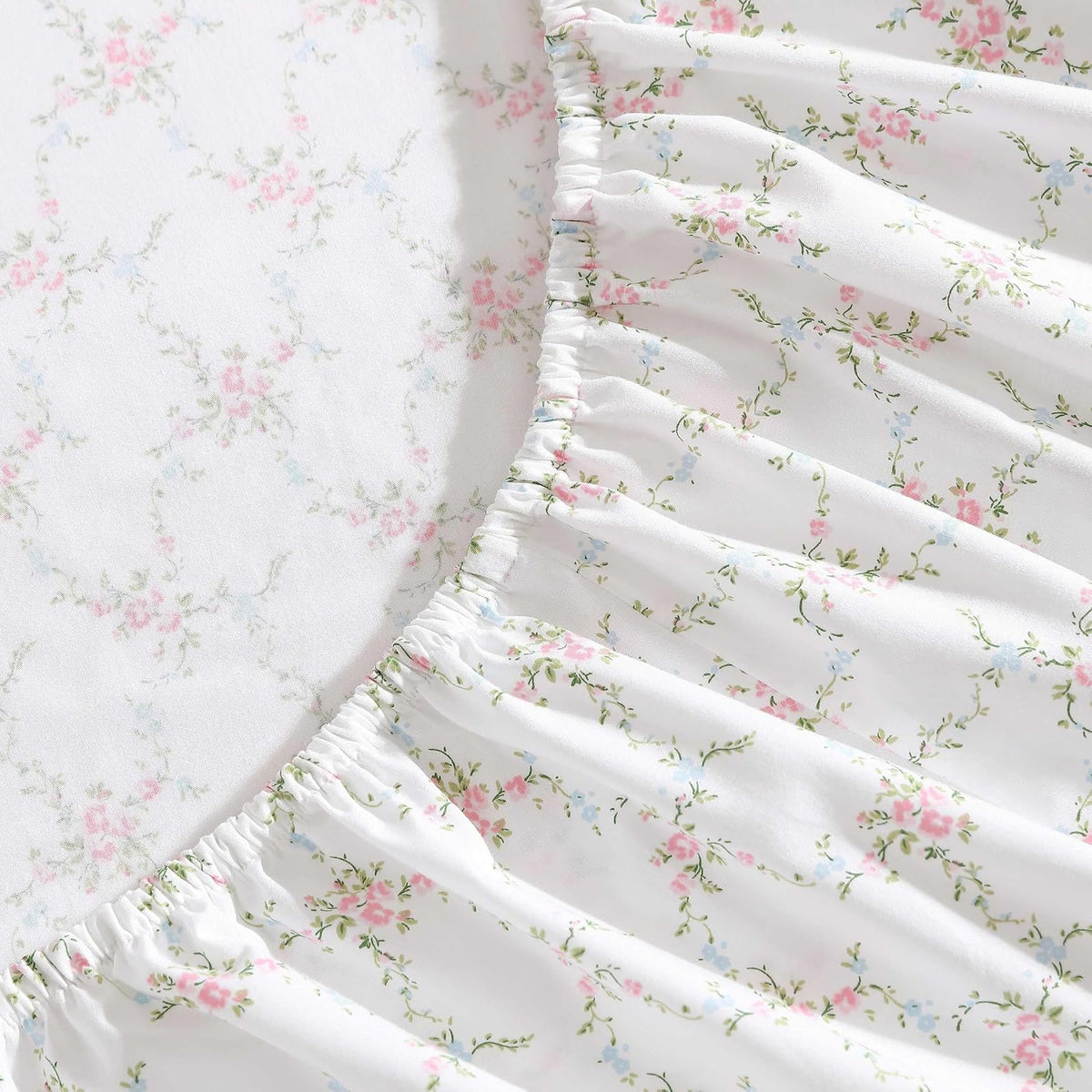 Laura Ashley - Juego de sábanas, Ropa de Cama de algodón percal Transpirable, 200 Hilos, Bolsillo Profundo, decoración Elegante para el hogar (Lynda Rosa, King)