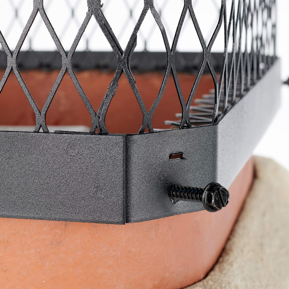 Shelter - Tapa de chimenea atornillada de 33 x 33 cm, totalmente montada, acero galvanizado