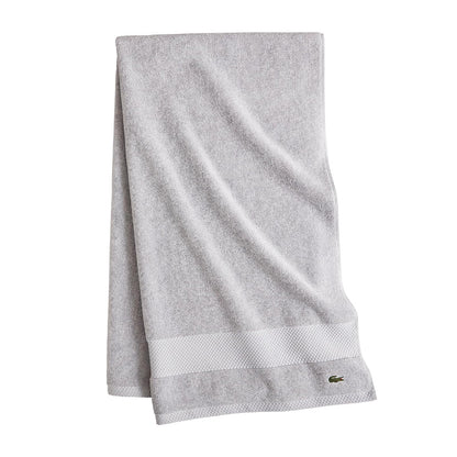 Lacoste Heritage - Toalla de baño 100% algodón Supima (Tela de Mezclilla Ligera, 35 x 70 Pulgadas), Altamente Absorbente y de Secado rápido, Toalla de baño súper Suave de Alta Calidad, Esencial para - Bath Towel 30x54 - Micro chip