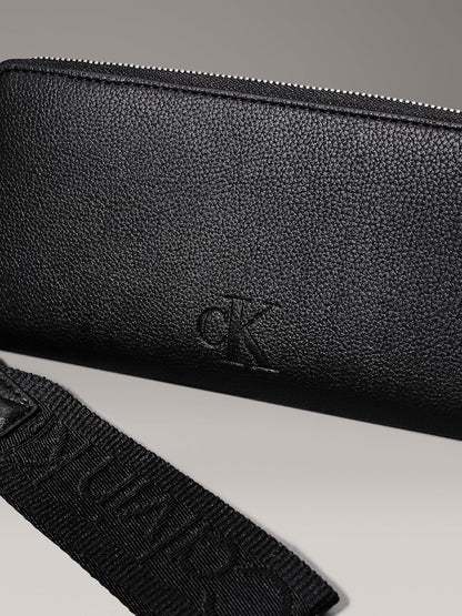 Calvin Klein Cartera para Mujer