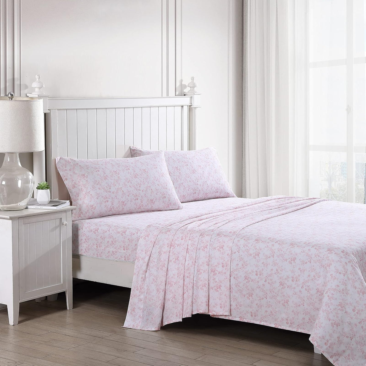 Laura Ashley Juego de Sábanas King Bella Pink | Bella Pink, 300 hilos, algodón satén, sábana bajera con bolsillo profundo, incluye fundas de almohada
