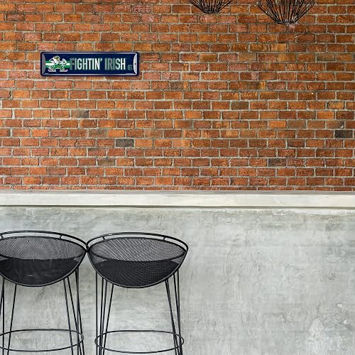 Rico Industries NCAA Notre Dame Fighting Irish Home Décor - Letrero de metal para calle (4 x 15 pulgadas), ideal para el hogar, oficina, recámara y cueva de hombre, hecho