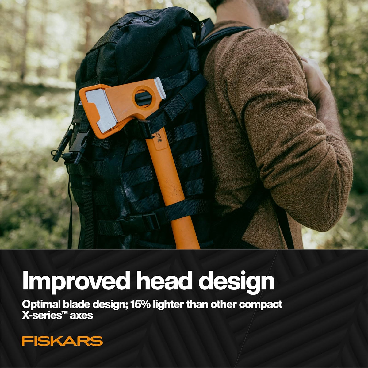 Fiskars X13 - Hacha de Senderismo Ultraligera, 33 cm, Hacha de Camping | Ultra afilado para cortar Kindling y Bushcraft, naranja de alta visibilidad, extremo llamativo para estacas de tienda de