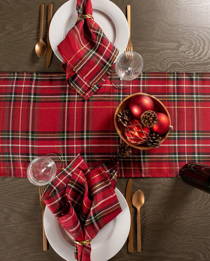 DII - Mesa de Comedor y decoración de Cocina, Tela metálica, Camino de Mesa de Navidad, 14 x 72 Pulgadas, Tela tartán Rojo