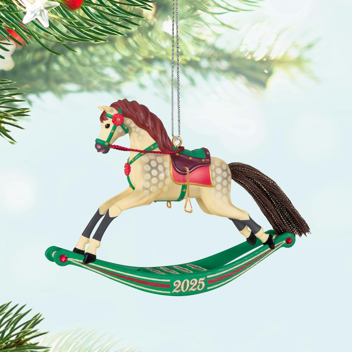 Hallmark - Adorno navideño de Recuerdo 2025, Recuerdos de Caballo mecedor, Regalos para los Amantes de la Navidad