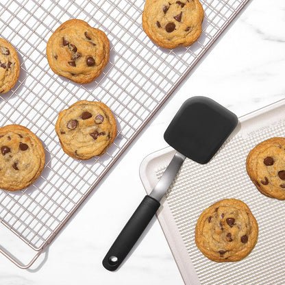 OXO Good Grips 1147100 Silicone Cookie Spatula, 4 pulgadas/10.16 cm, Gris