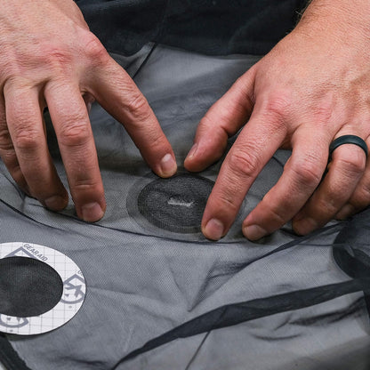 GEAR AID - Parches de Malla tenaces para Reparar Agujeros en Tiendas de campaña, mosquiteras, sin Transparencia y más, Rondas de 3 Pulgadas, 4 Parches