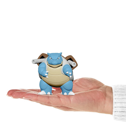 Hallmark - Adorno navideño de Recuerdo 2024, Pokémon Blastoise, Regalos para fanáticos de Pokémon
