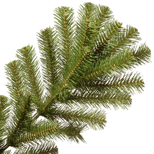 National Tree Company 7.5 ft Unlit North Valley Spruce Artificial Christmas Tree, 1,346 Tips, Includes Stand, Green