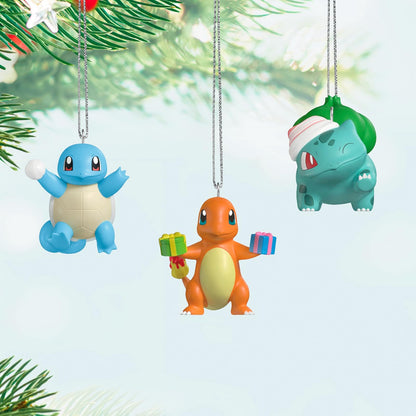 Hallmark Keepsake - Mini Adornos de Navidad 2025, Pokémon Squirtle, Charmander, Bulbasaur, Juego de 3, Regalos para Gamers