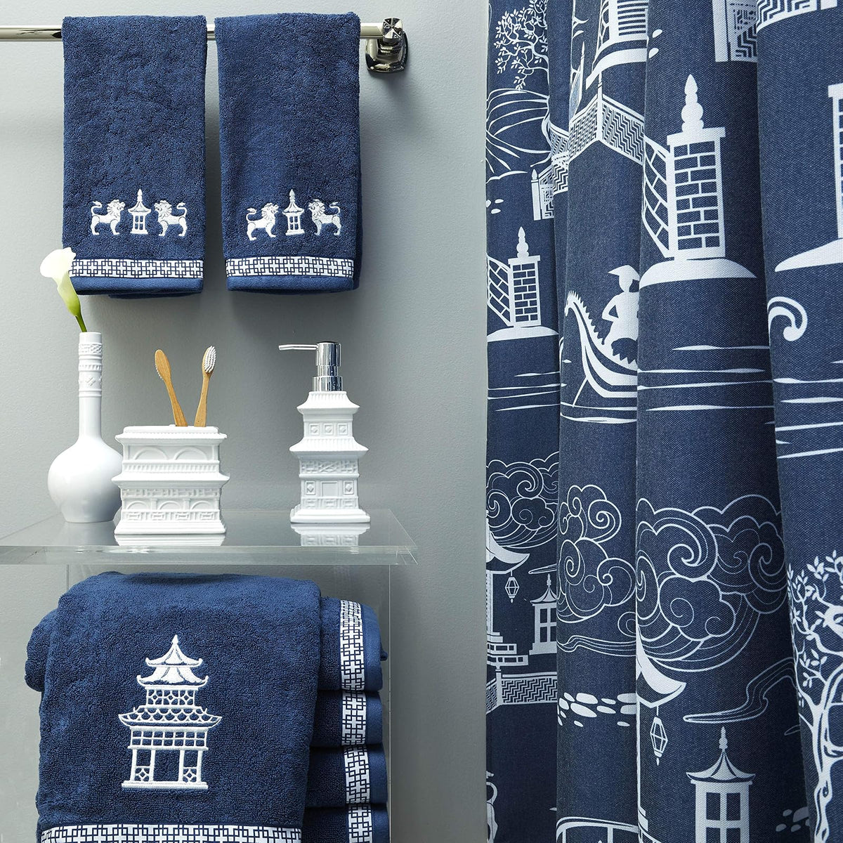 SKL Home Vern Yip Chinoiserie Juego de Toallas de Mano, Azul Marino (Paquete de 2)