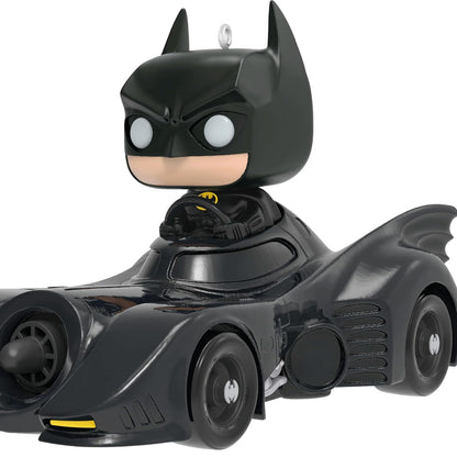 Hallmark - Adorno navideño de Recuerdo 2024, DC 1989 Batman in His Batmobile Funko Pop!, Regalos de superhéroe
