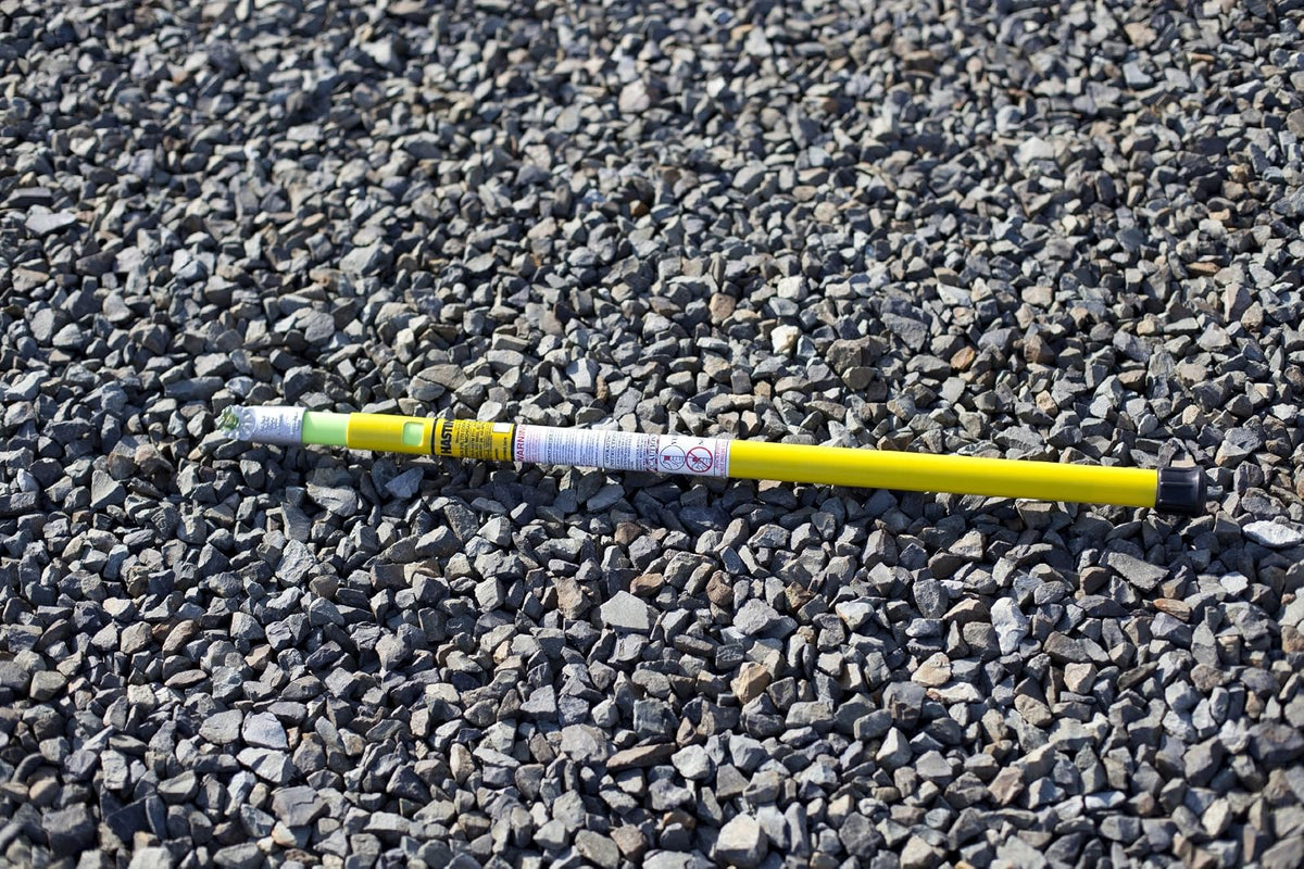 Amprobe TIC 410A Pértiga Aislada Telescópica para Detector TIC-300 PRO, hasta 122 kV, 33" a 57" (84 a 145 cm)