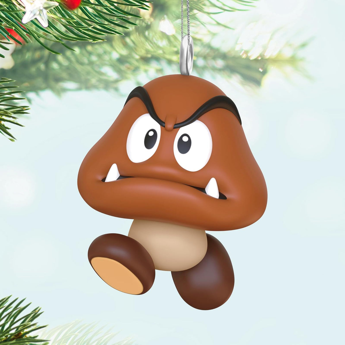 Hallmark - Mini Adorno de Navidad de 2,5 cm 2025, Nintendo Super Mario Goomba, Regalos para Jugadores