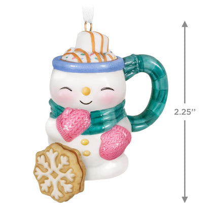 Hallmark - Adorno navideño de Recuerdo 2025, Taza de Porcelana, Regalos para los Amantes de la Navidad
